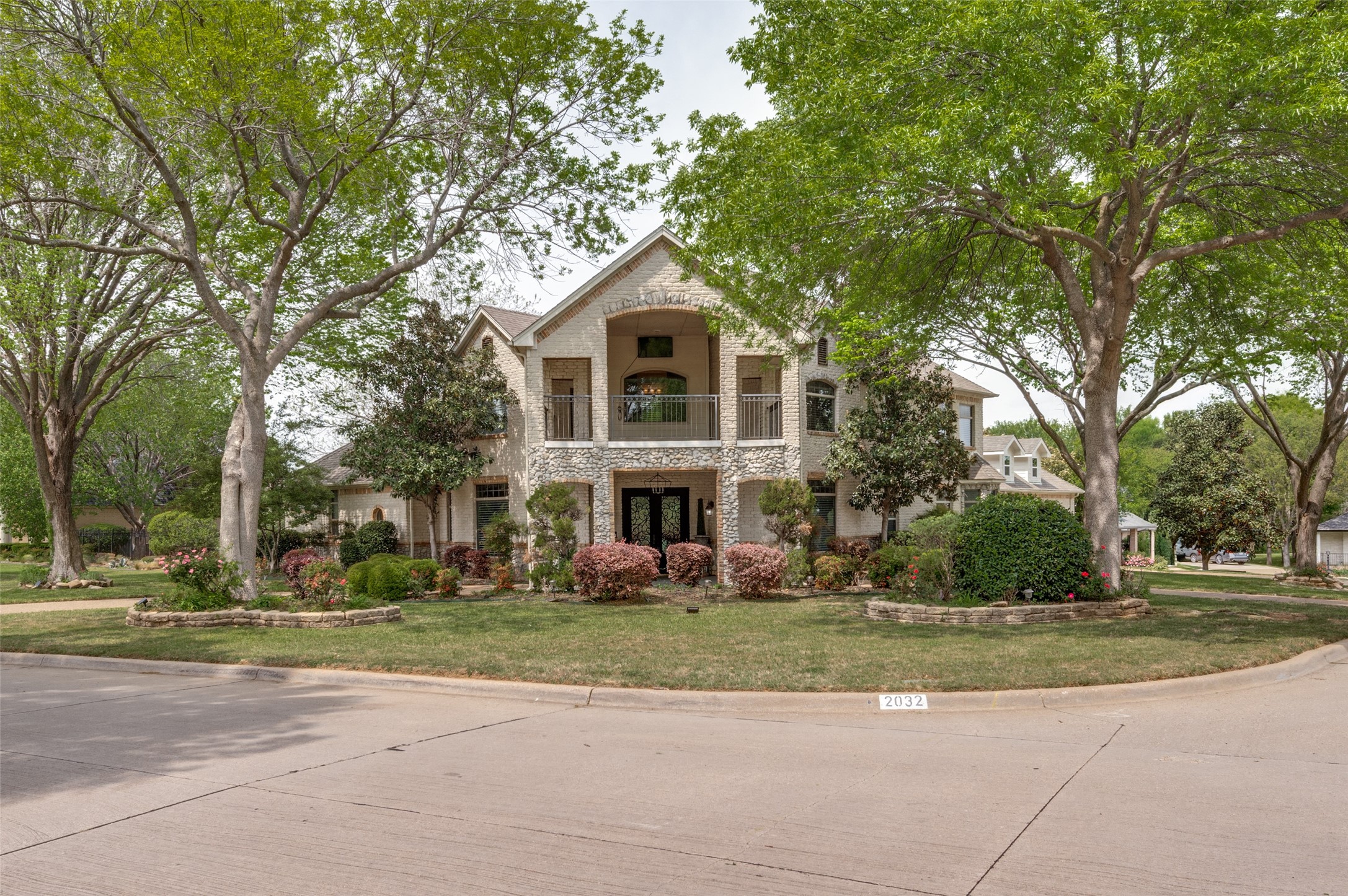 2032 Cains Lane Mansfield TX 76063
