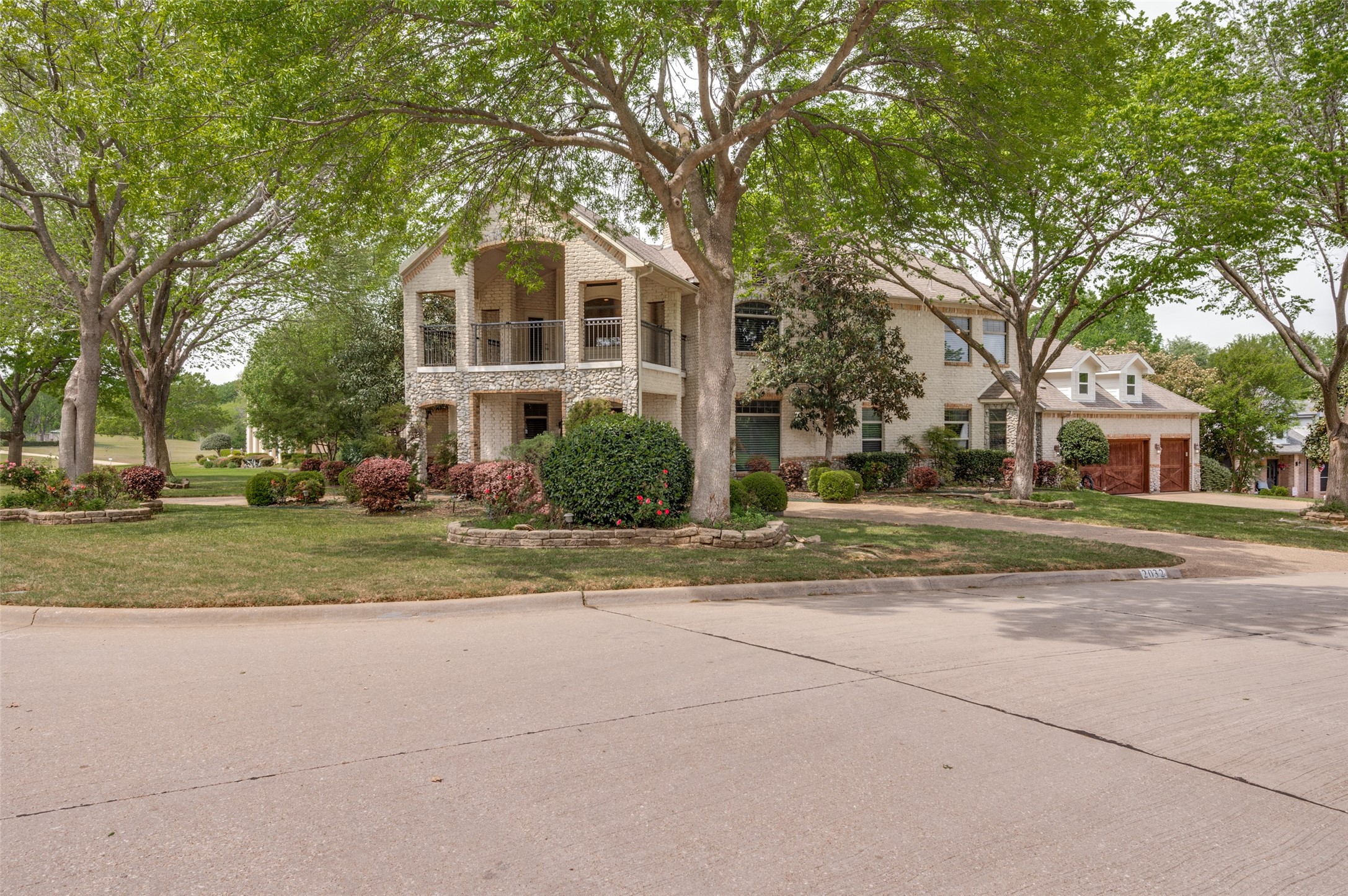 2032 Cains Lane Mansfield TX 76063