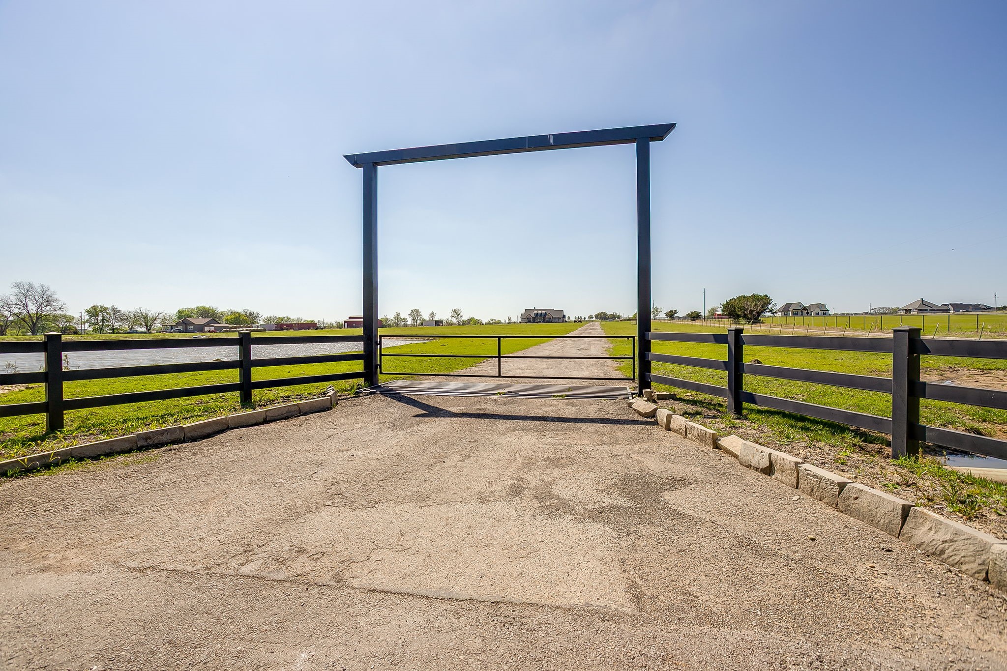 8701 County Road 1129 Godley TX 76044