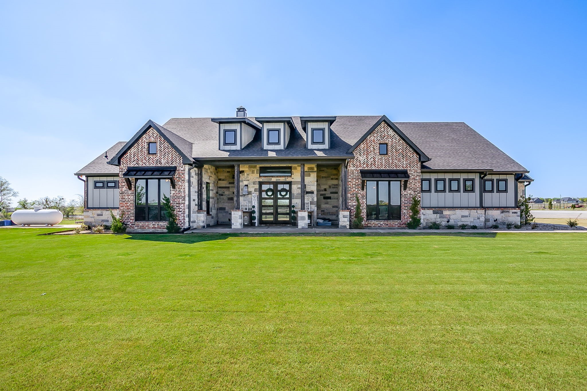 8701 County Road 1129 Godley TX 76044