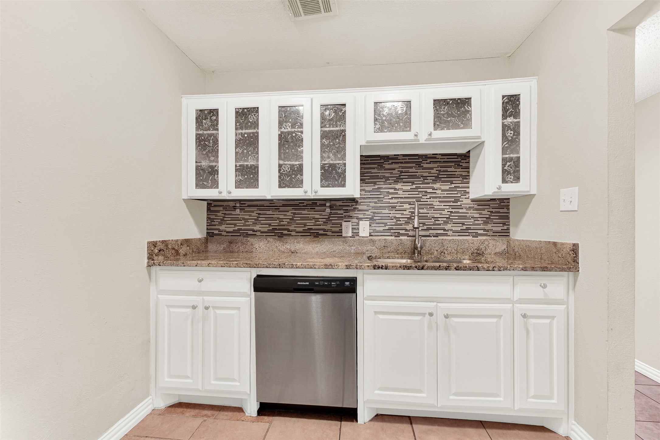 2655 Via Cordova Carrollton TX 75006