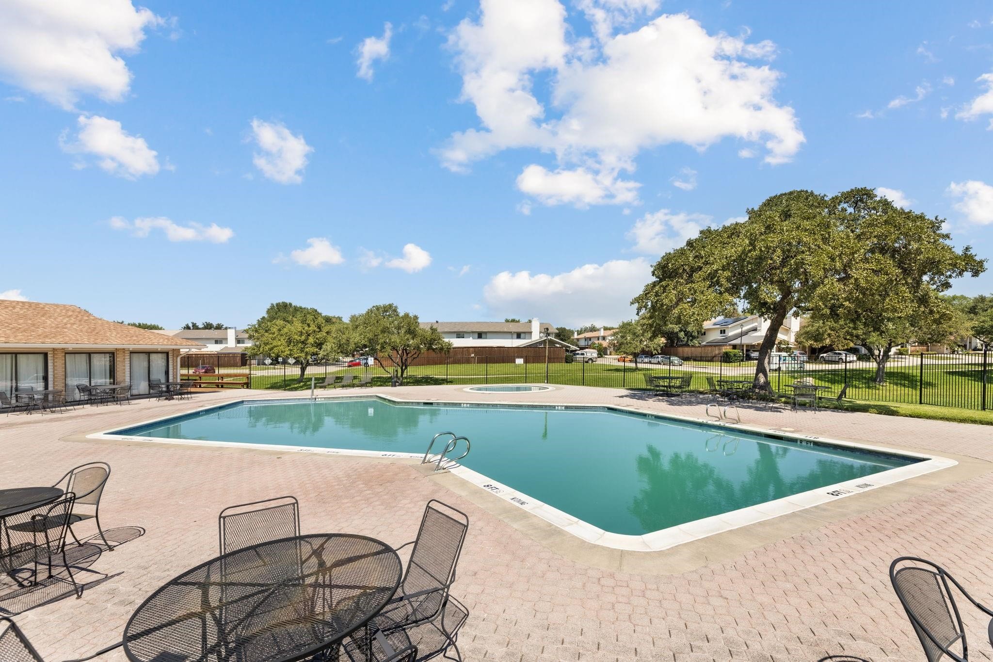 2655 Via Cordova Carrollton TX 75006