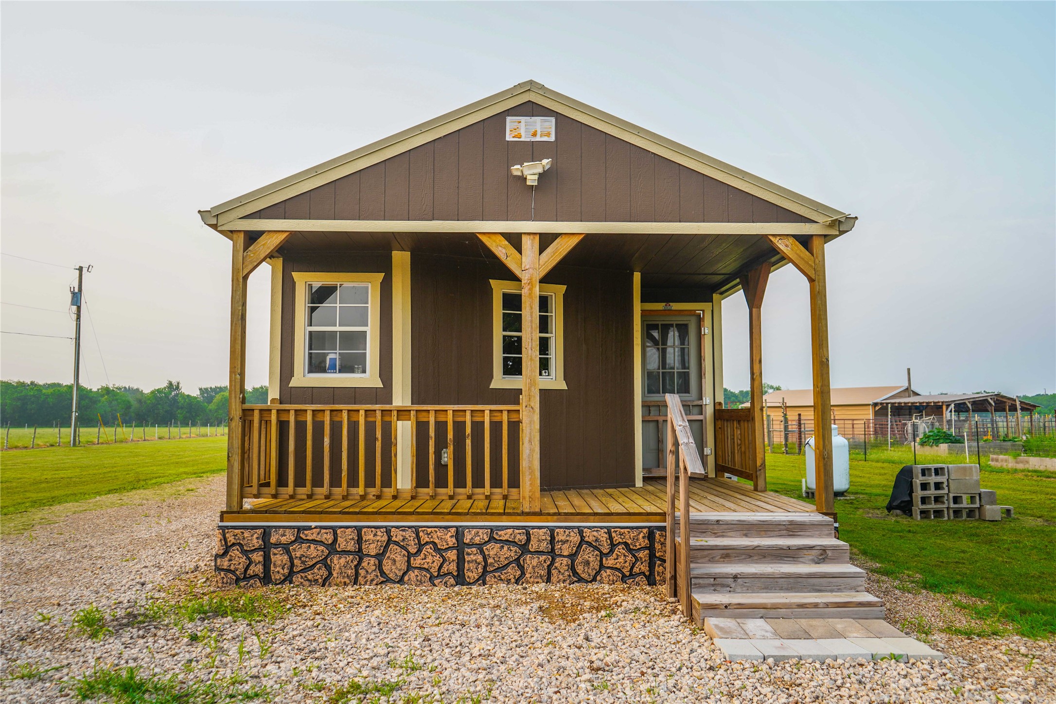 386 N Rock Creek Road Waco TX 76708