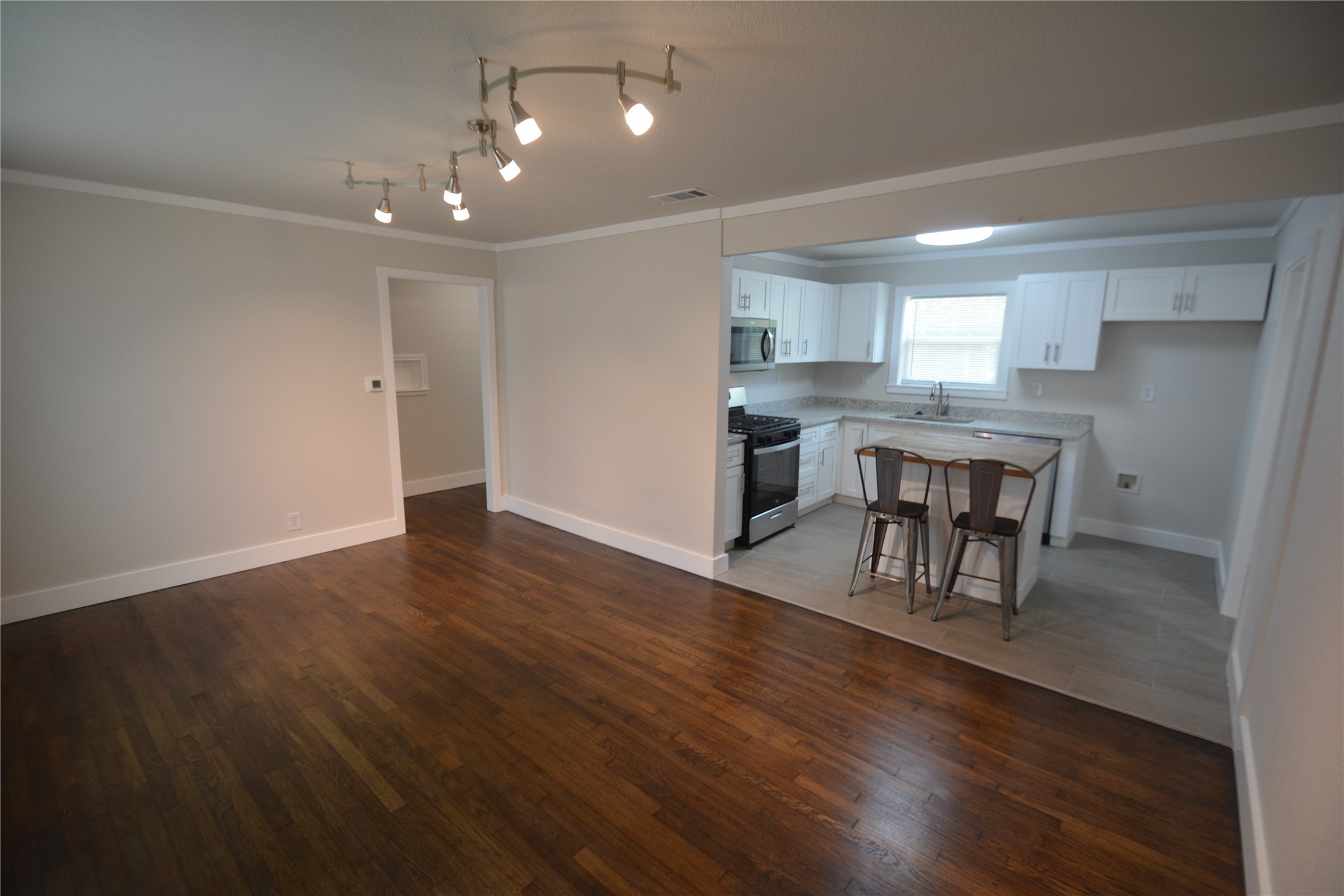4240 Standish Road Fort Worth TX 76133