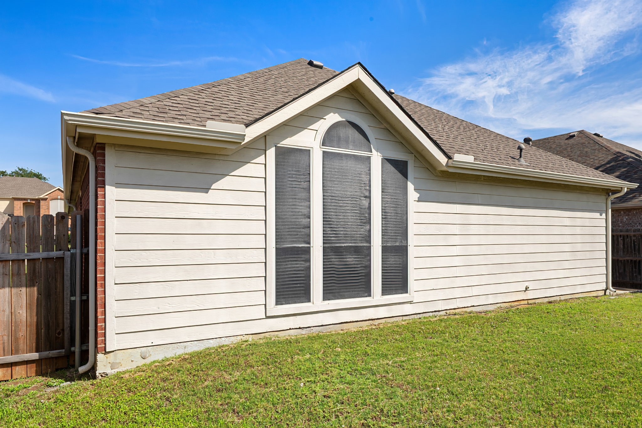 702 Lake Bridge Drive Lake Dallas TX 75065