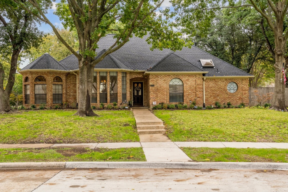 1434 O Shannon Lane Garland TX 75044