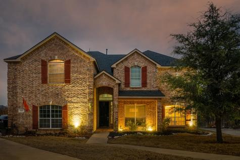 818 Whitley Court Kennedale TX 76060
