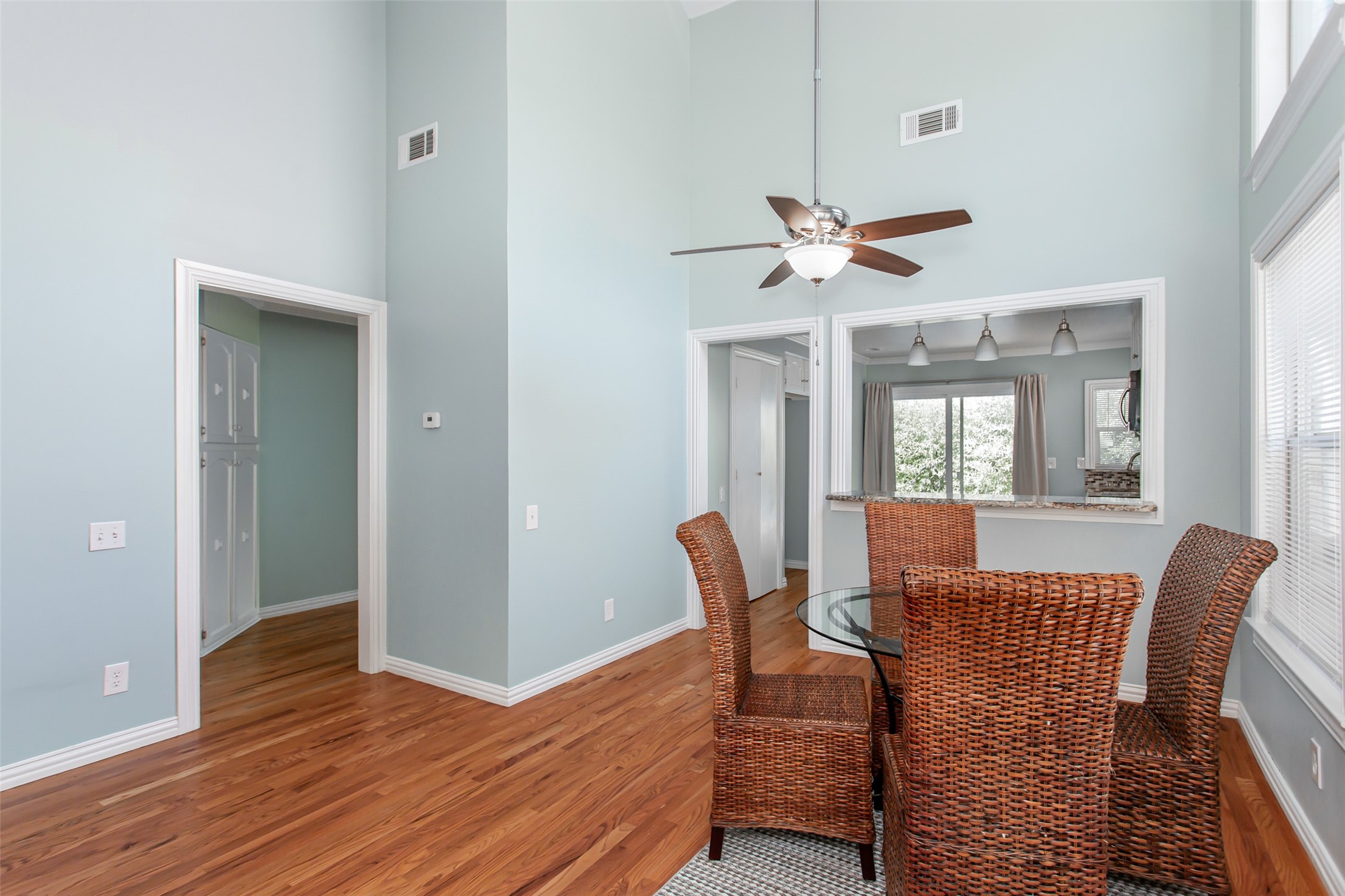 4139 Rosser Square Dallas TX 75244