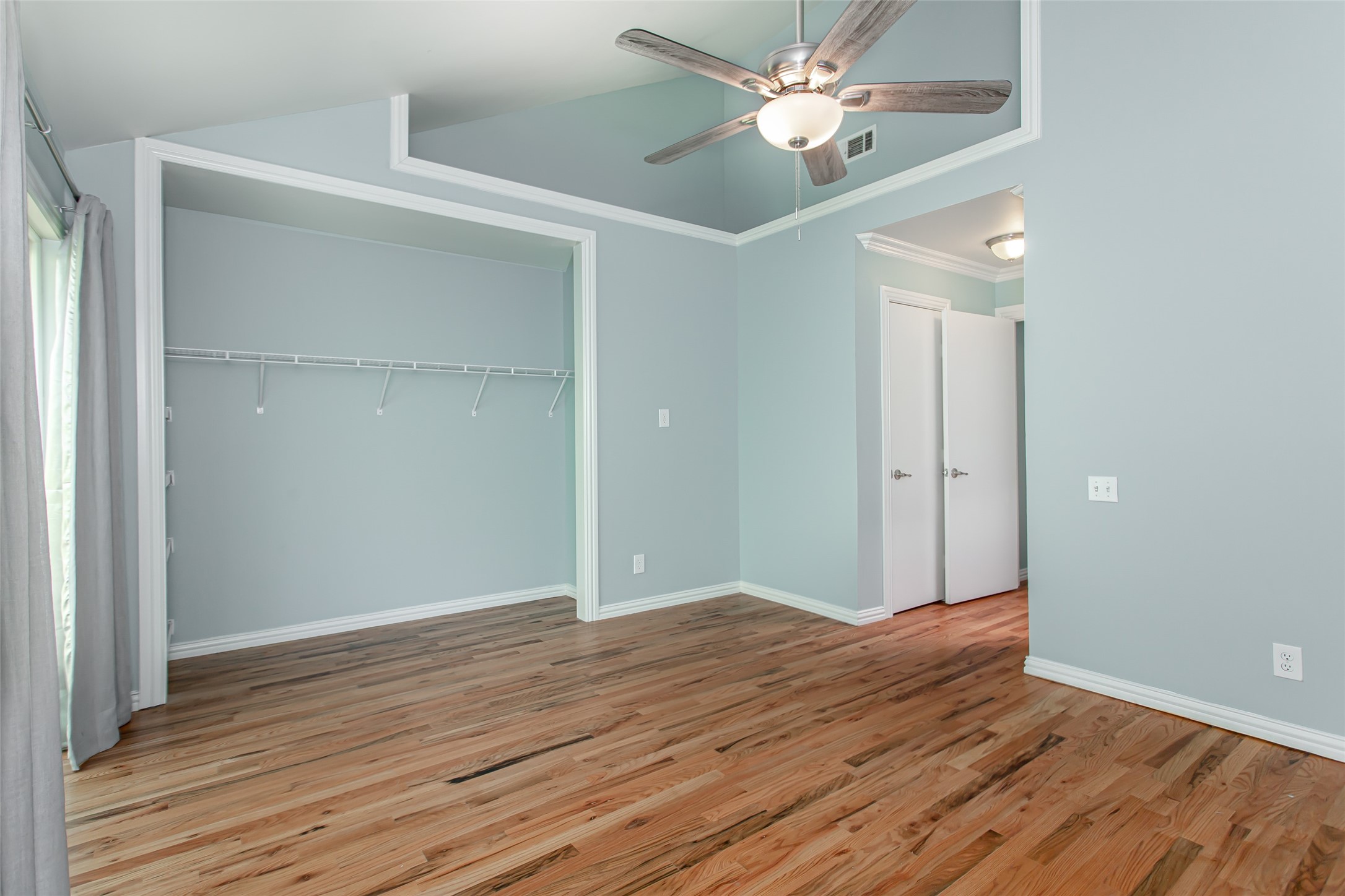 4139 Rosser Square Dallas TX 75244