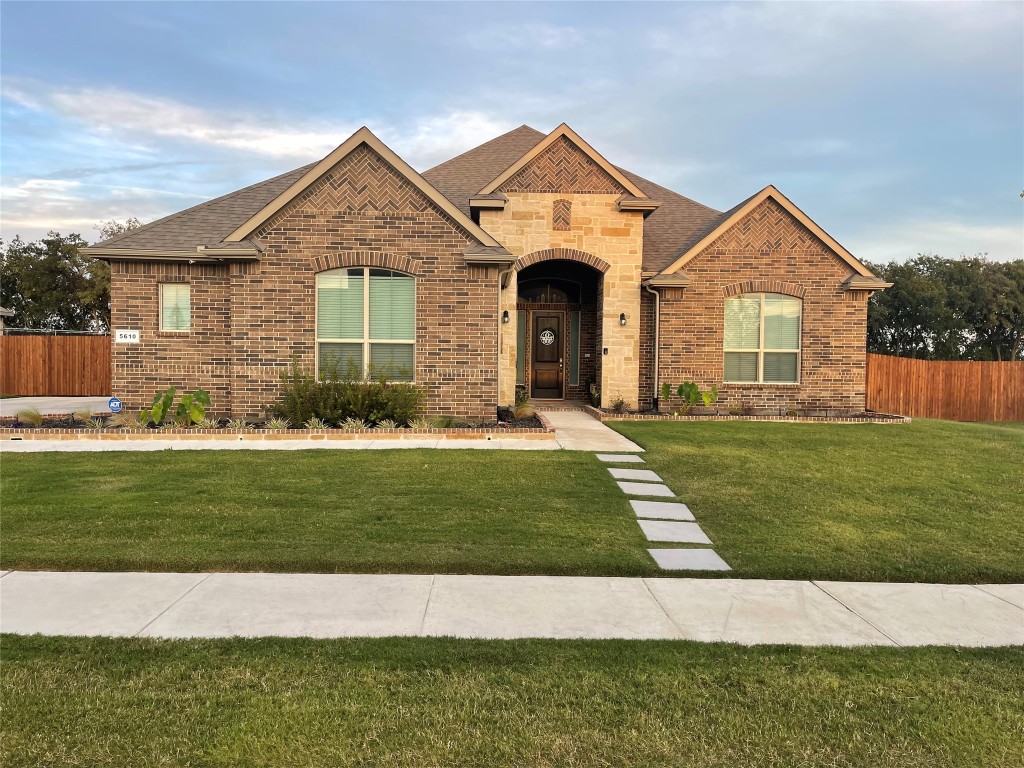 5610 Briana Drive Midlothian TX 76065