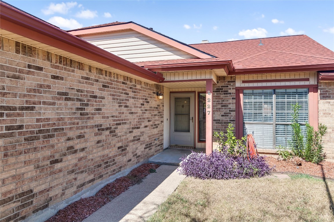 227 Sunset Drive Glenn Heights TX 75154