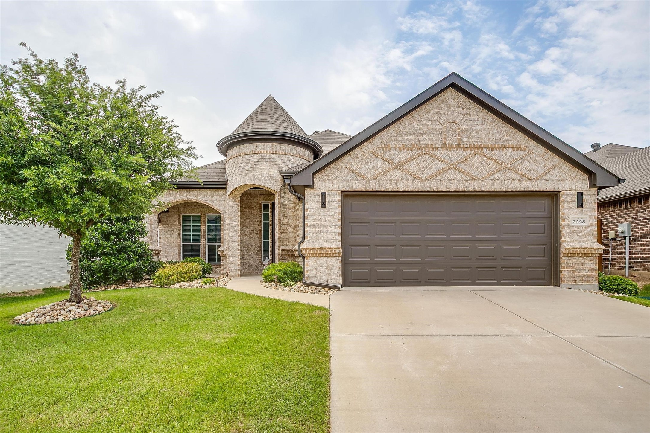 6328 Red Cliff Drive Fort Worth TX 76179