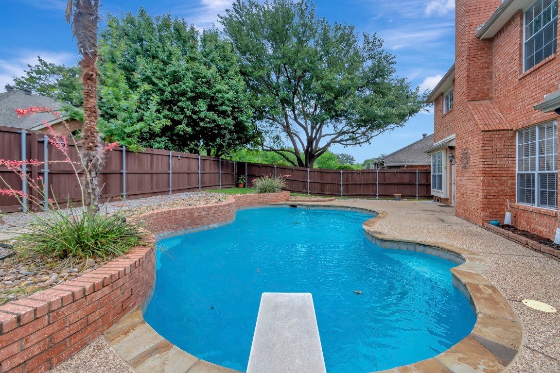 804 Tealwood Circle Flower Mound TX 75028