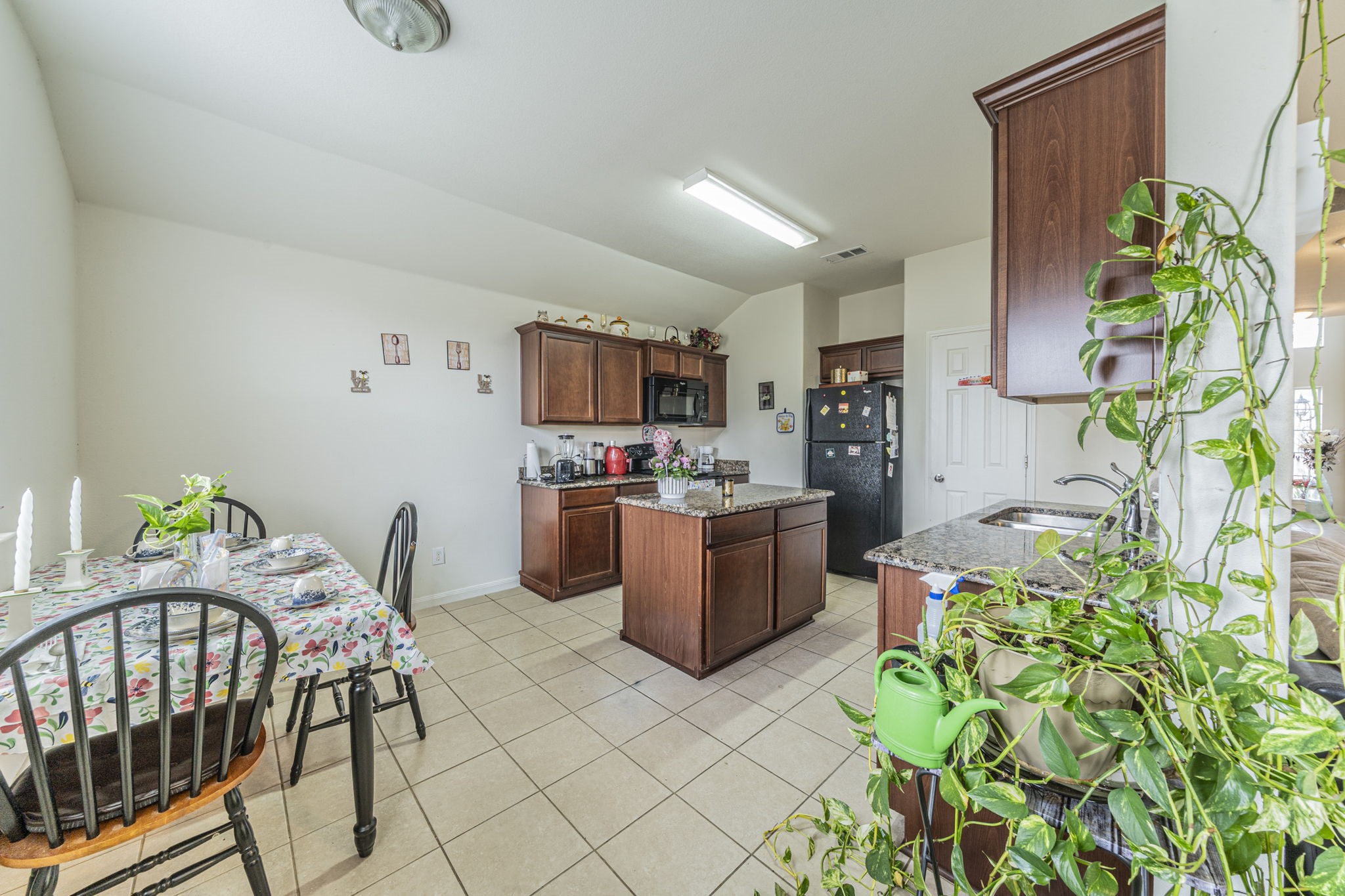 108 Eider Drive Sanger TX 76266