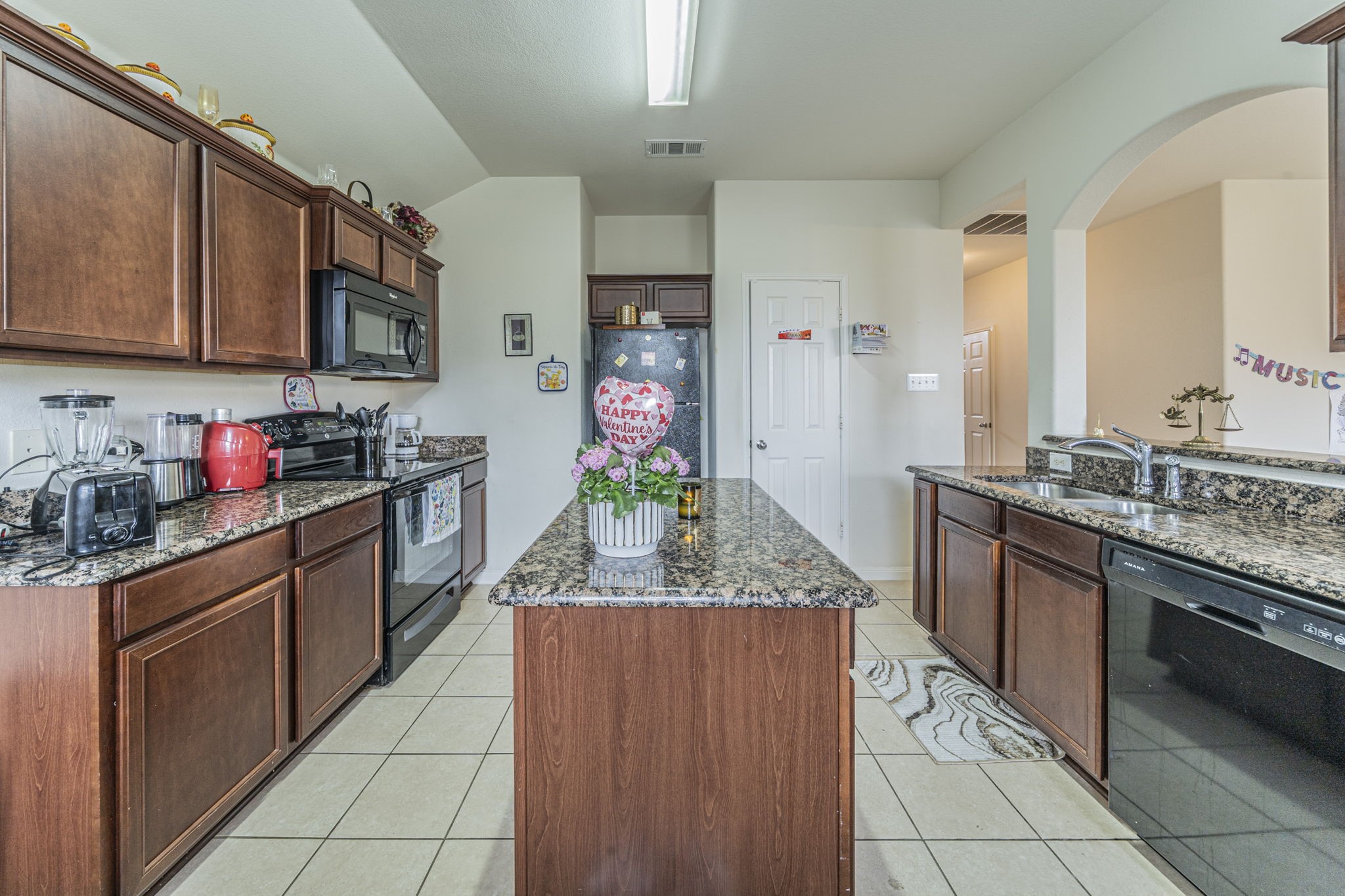 108 Eider Drive Sanger TX 76266