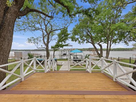 1913 E Lake Drive Weatherford TX 76087