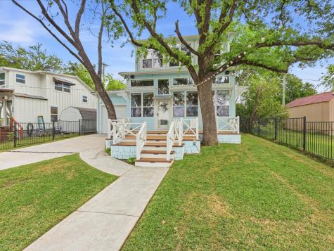 1913 E Lake Drive Weatherford TX 76087