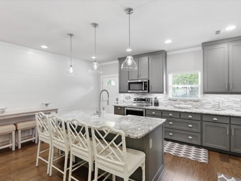 1913 E Lake Drive Weatherford TX 76087
