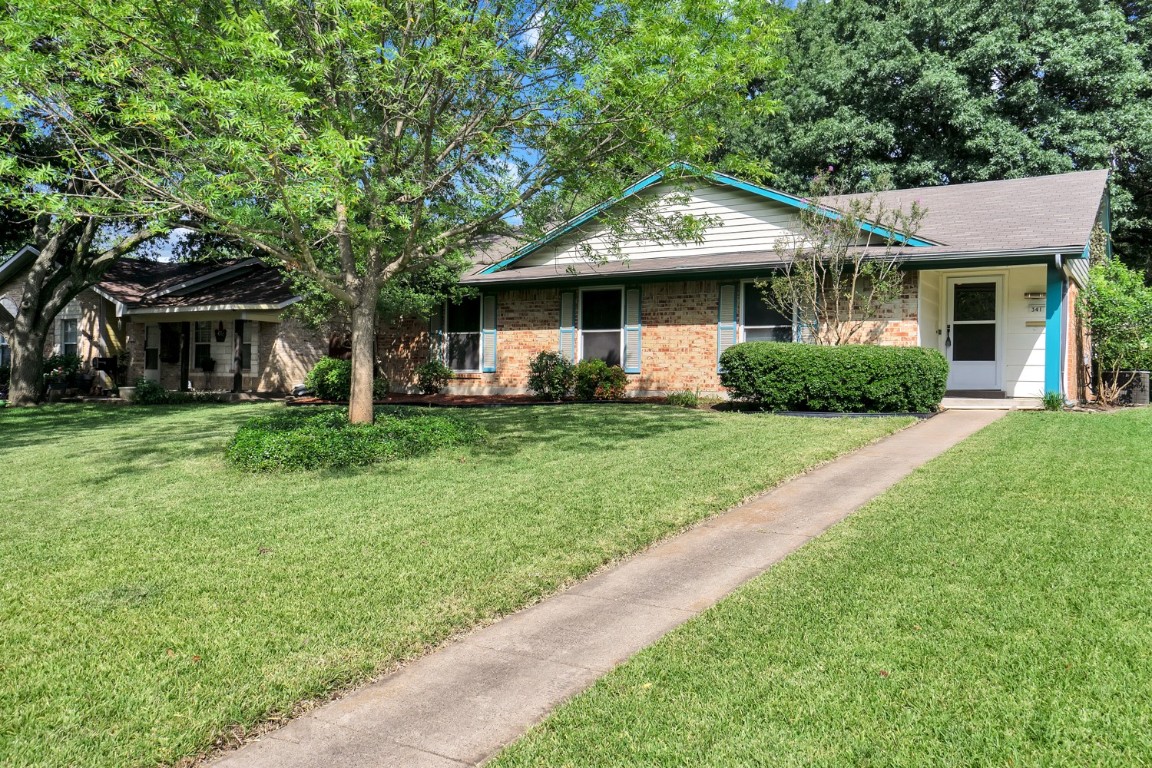341 Brookview Drive Garland TX 75043