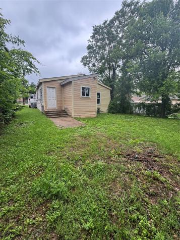 1212 Mclean Avenue Dallas TX 75211