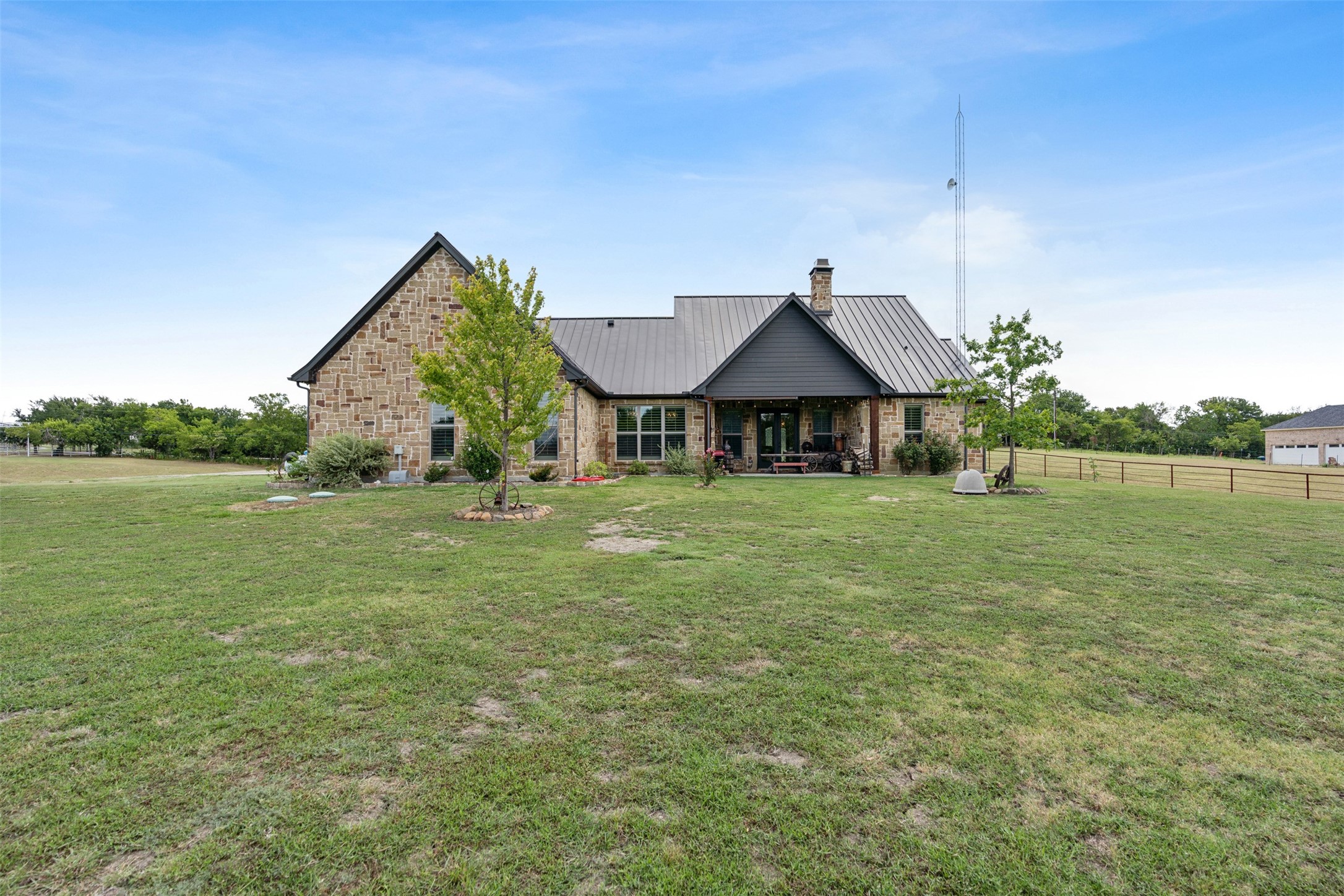 4180 N Smith Road Fate TX 75087