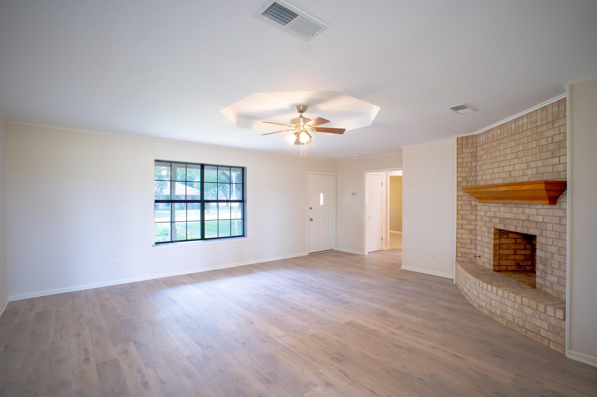812 Crestline Drive Mexia TX 76667