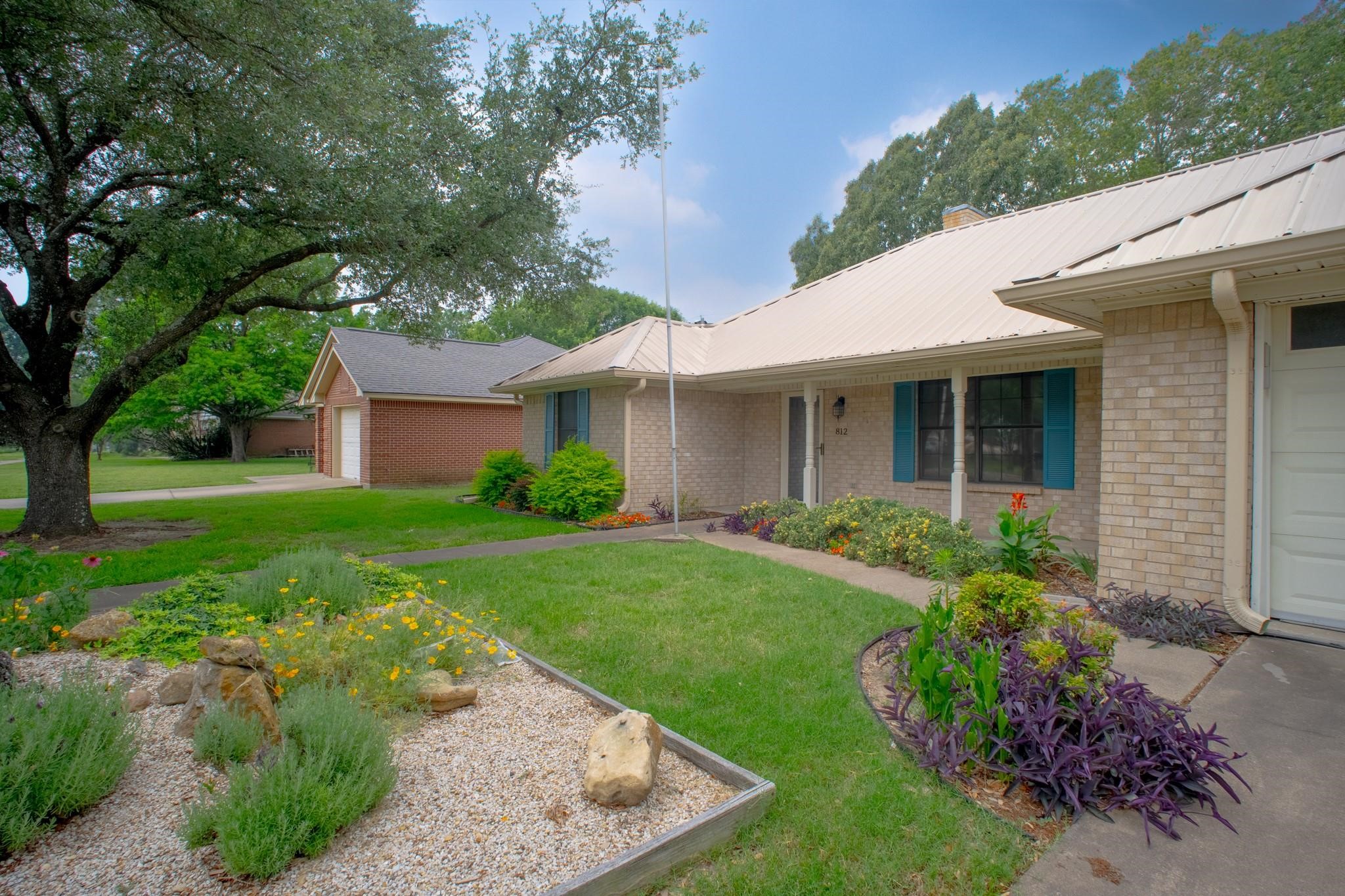 812 Crestline Drive Mexia TX 76667