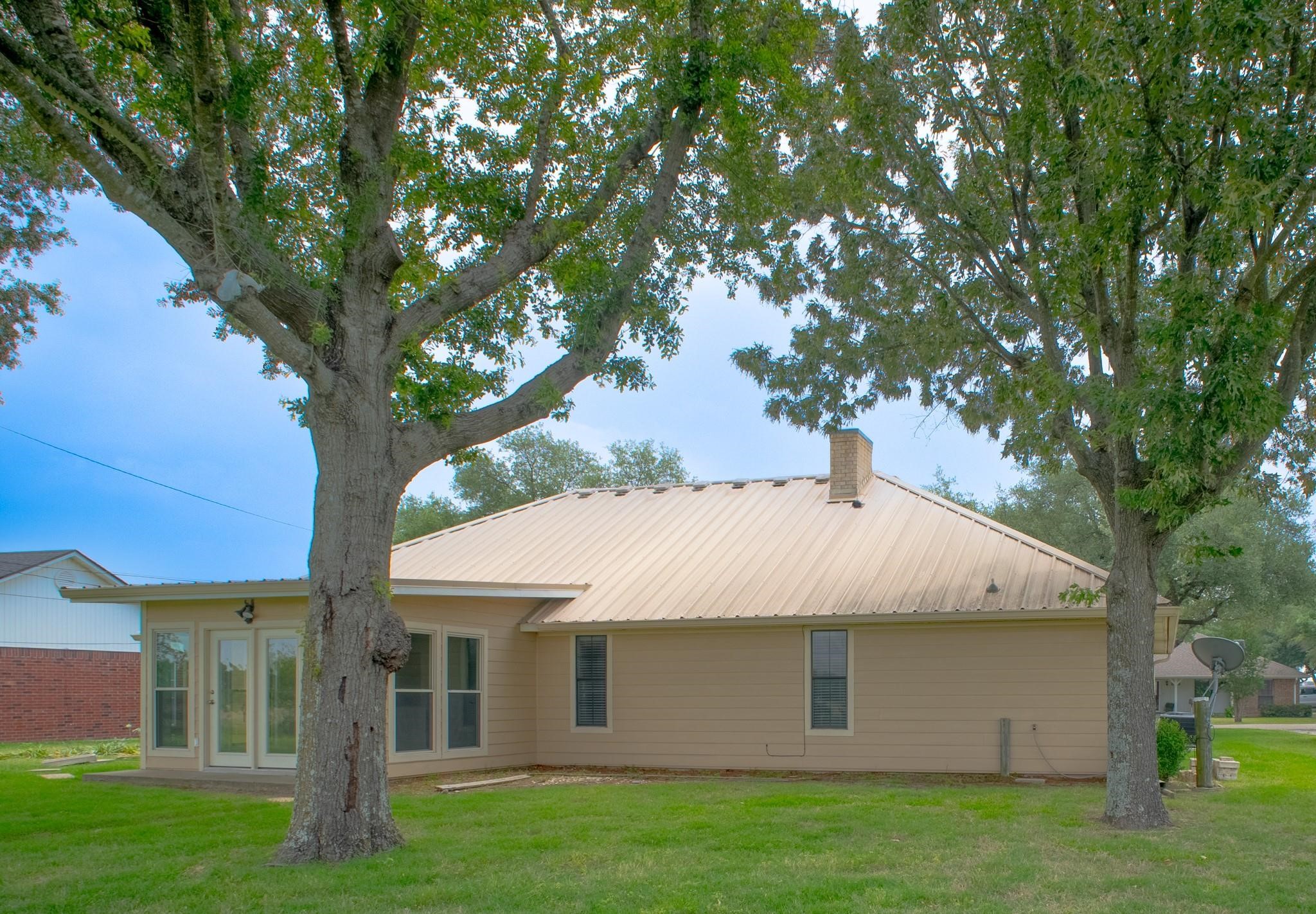 812 Crestline Drive Mexia TX 76667