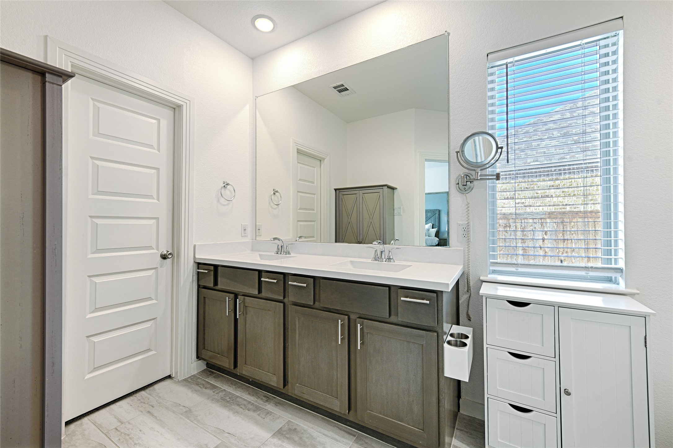 3501 Hunter Street Aubrey TX 76227