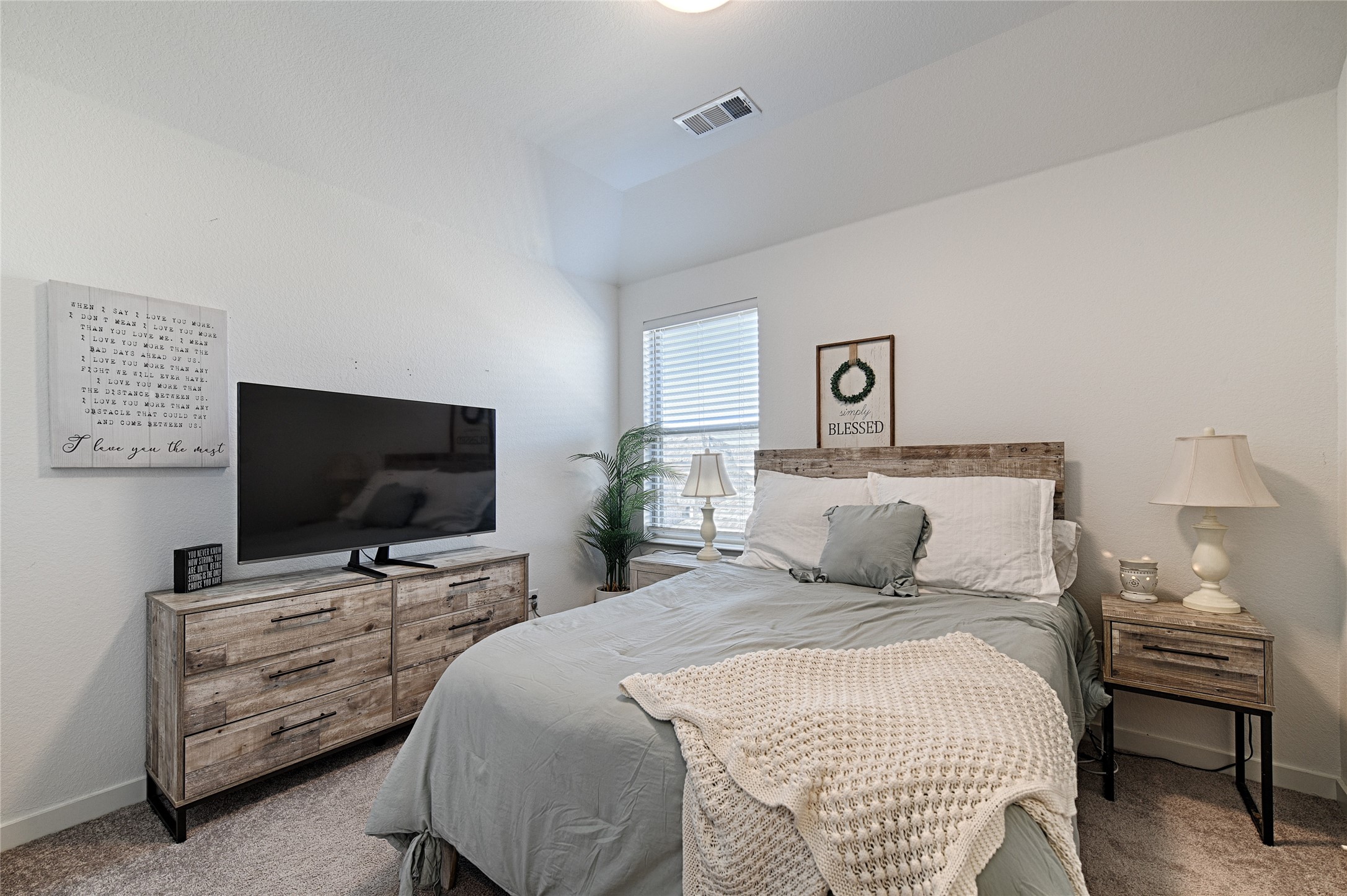 3501 Hunter Street Aubrey TX 76227