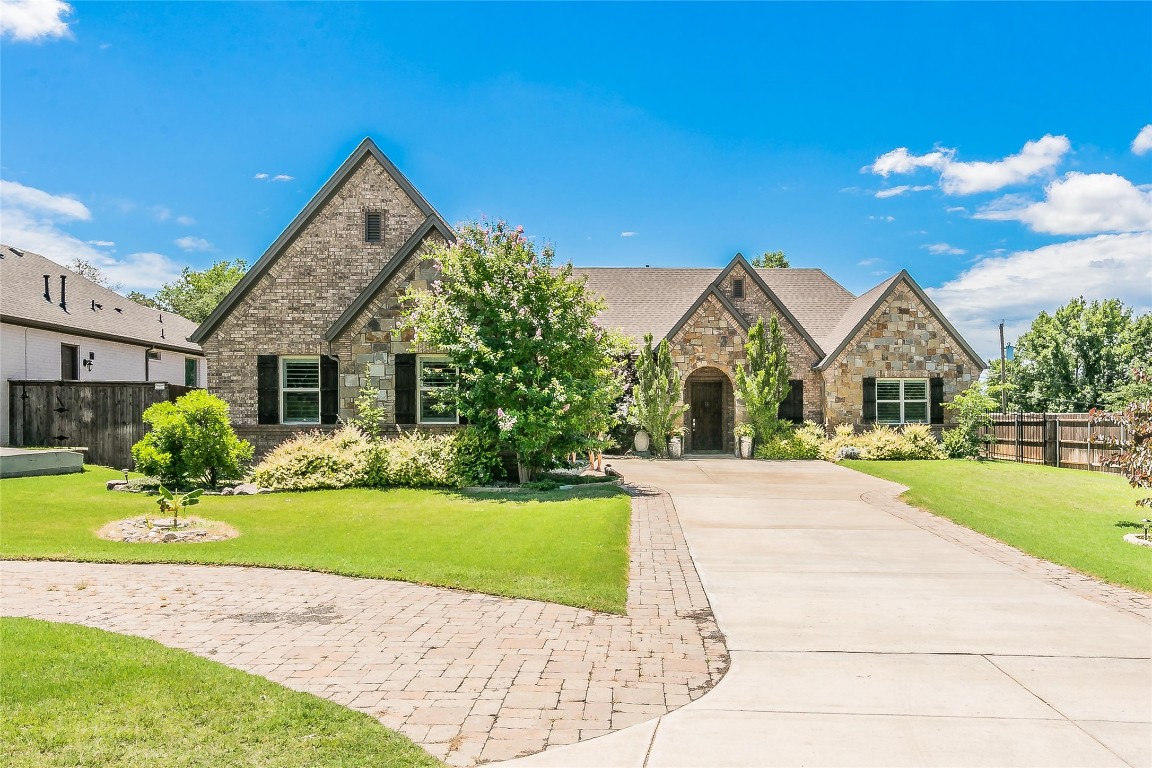 8708 Stewart Drive North Richland Hills TX 76182