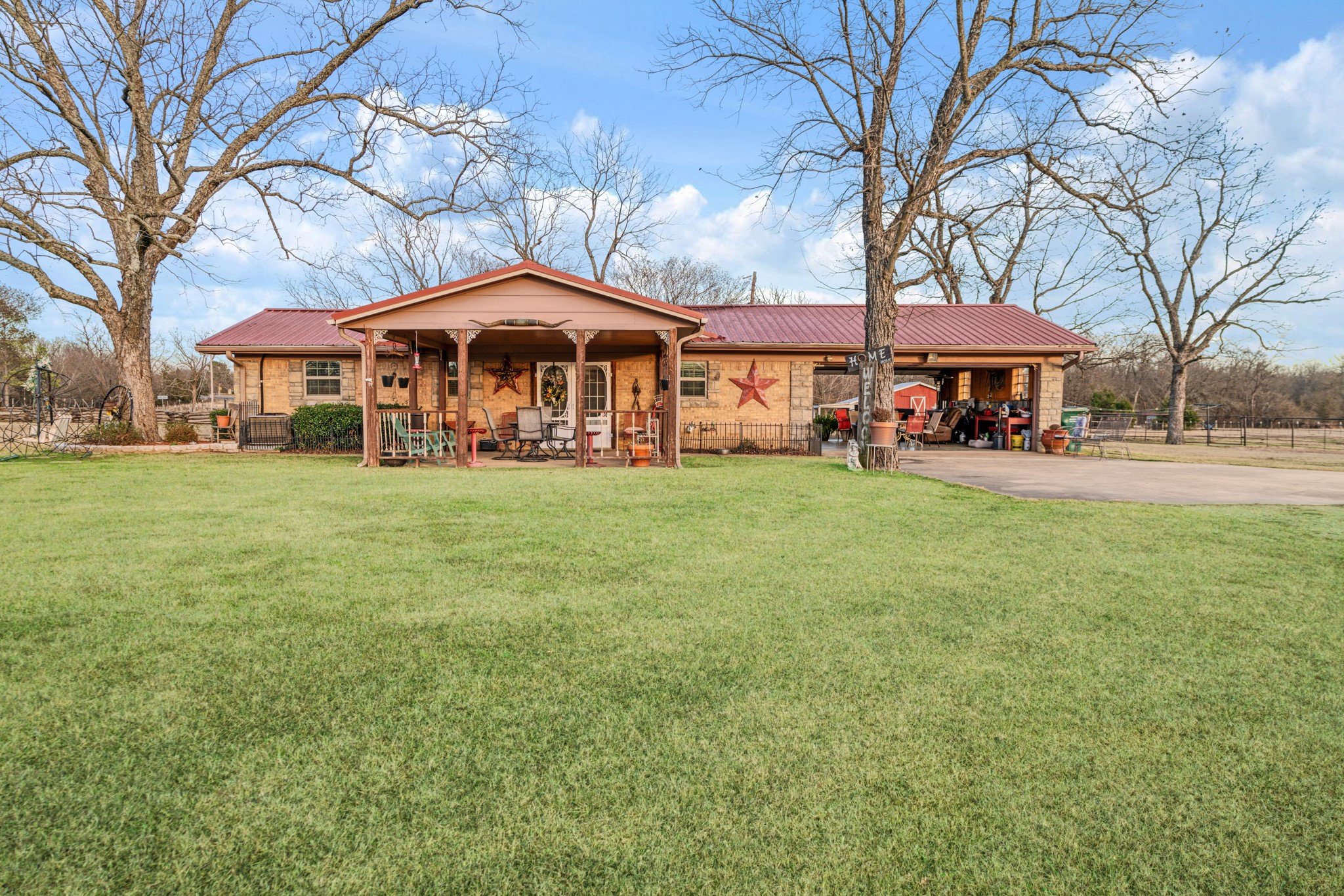 9216 Farm Road 195 Paris TX 75462