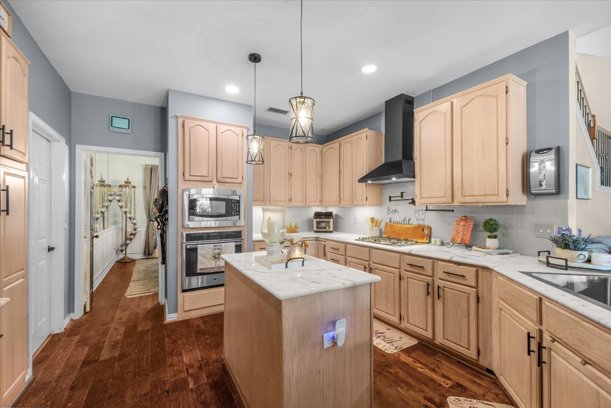 1910 Paloma Way Arlington TX 76006