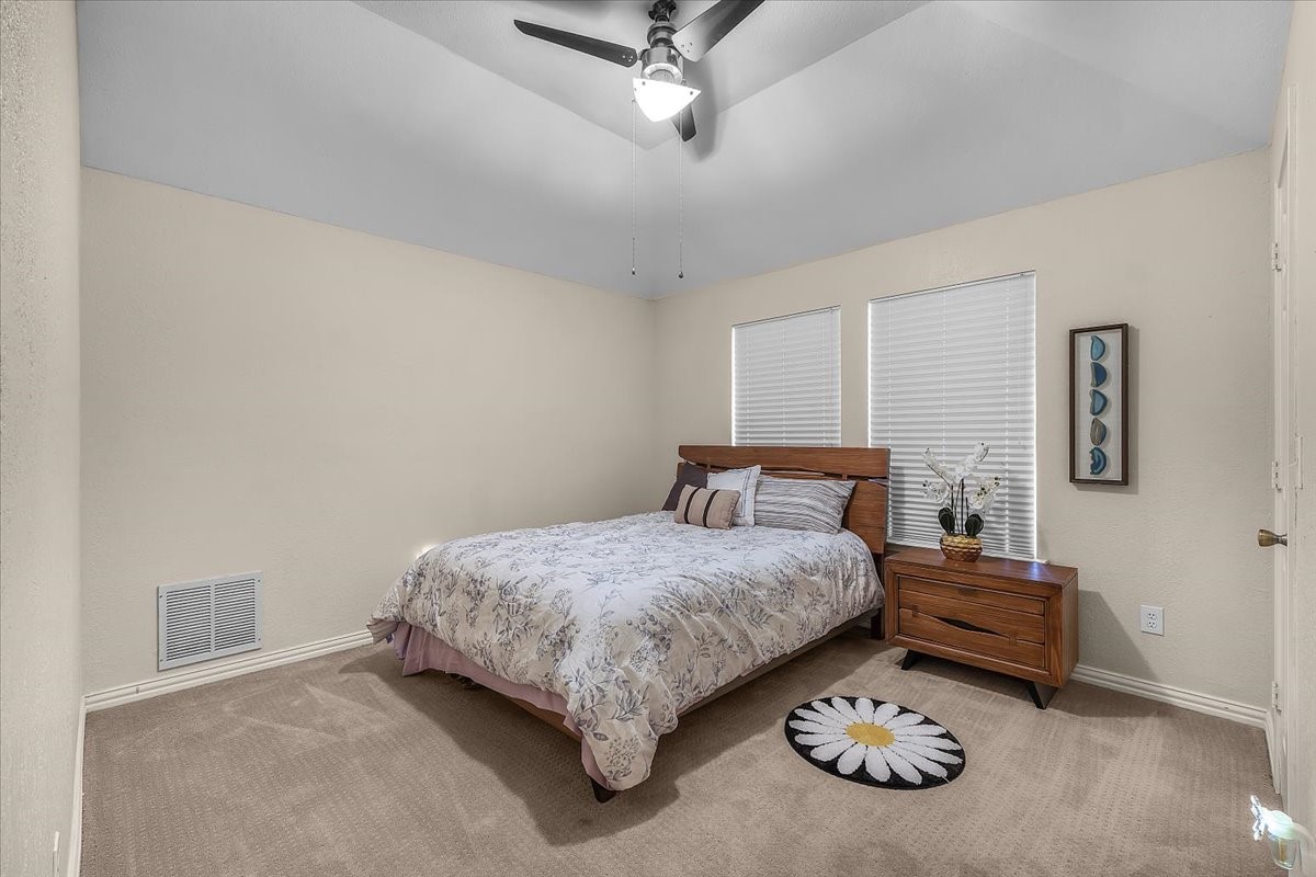 1910 Paloma Way Arlington TX 76006