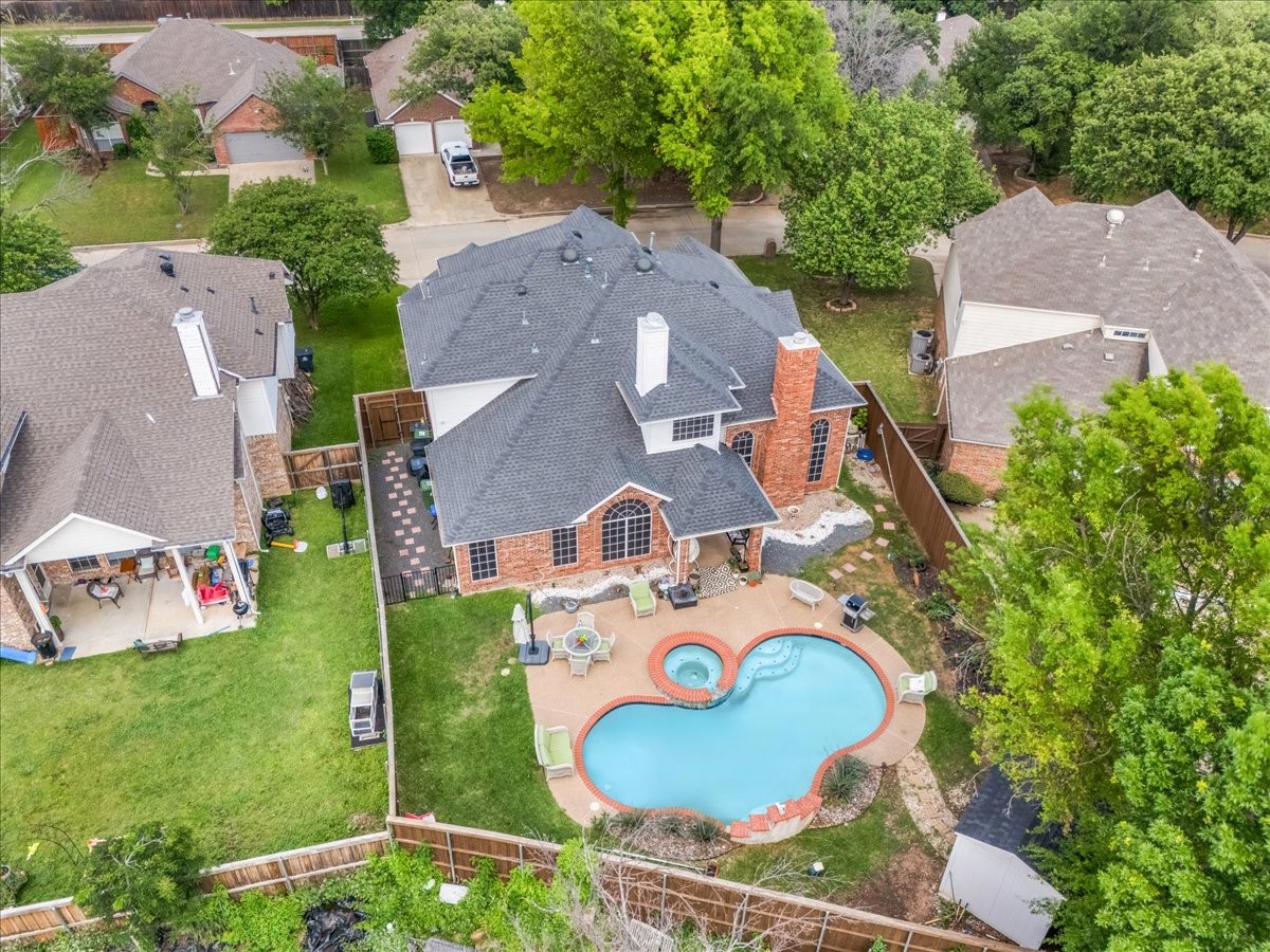 1910 Paloma Way Arlington TX 76006