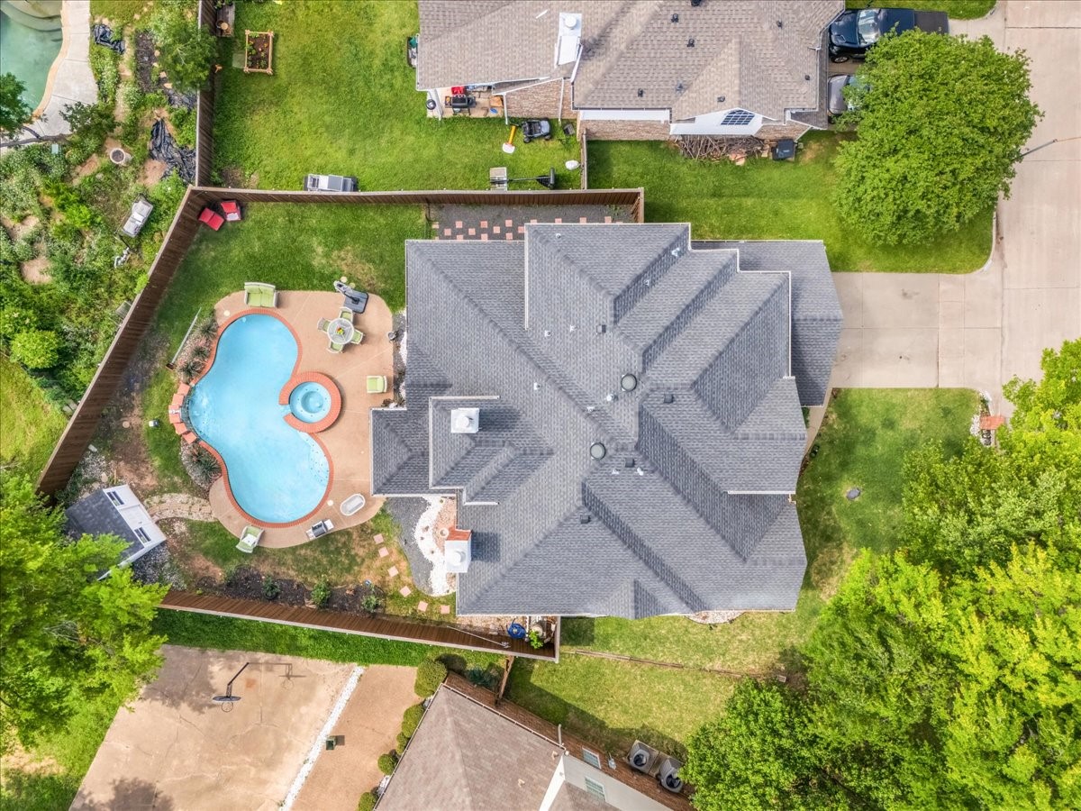 1910 Paloma Way Arlington TX 76006