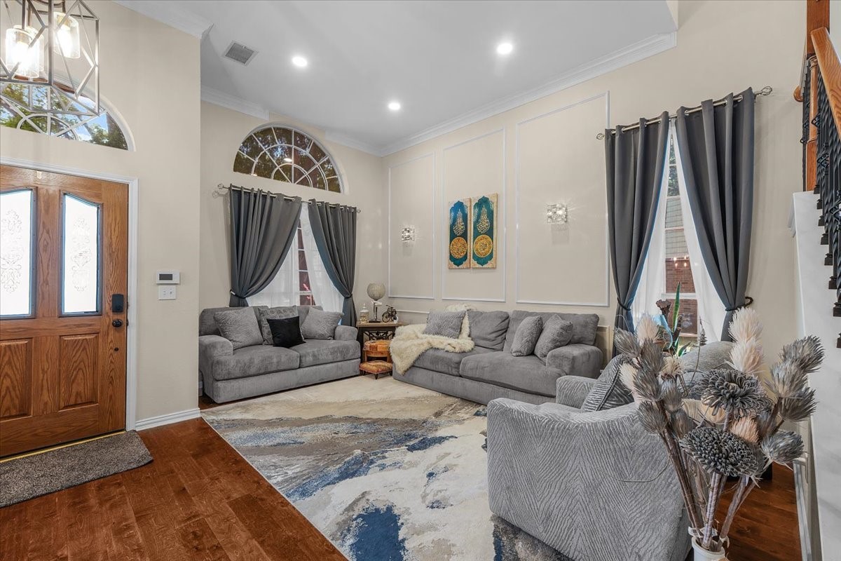 1910 Paloma Way Arlington TX 76006