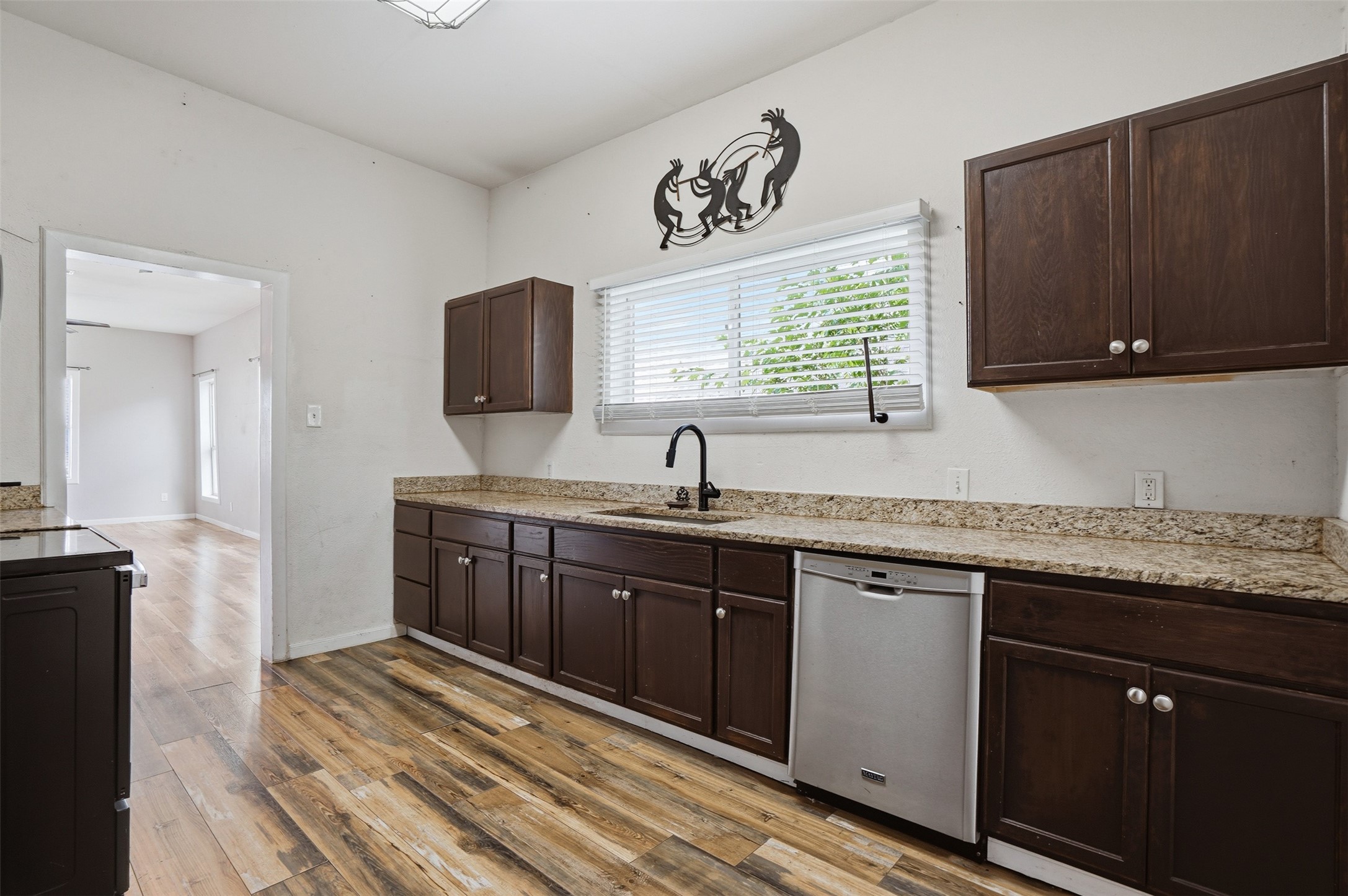1329 New York Avenue Fort Worth TX 76104