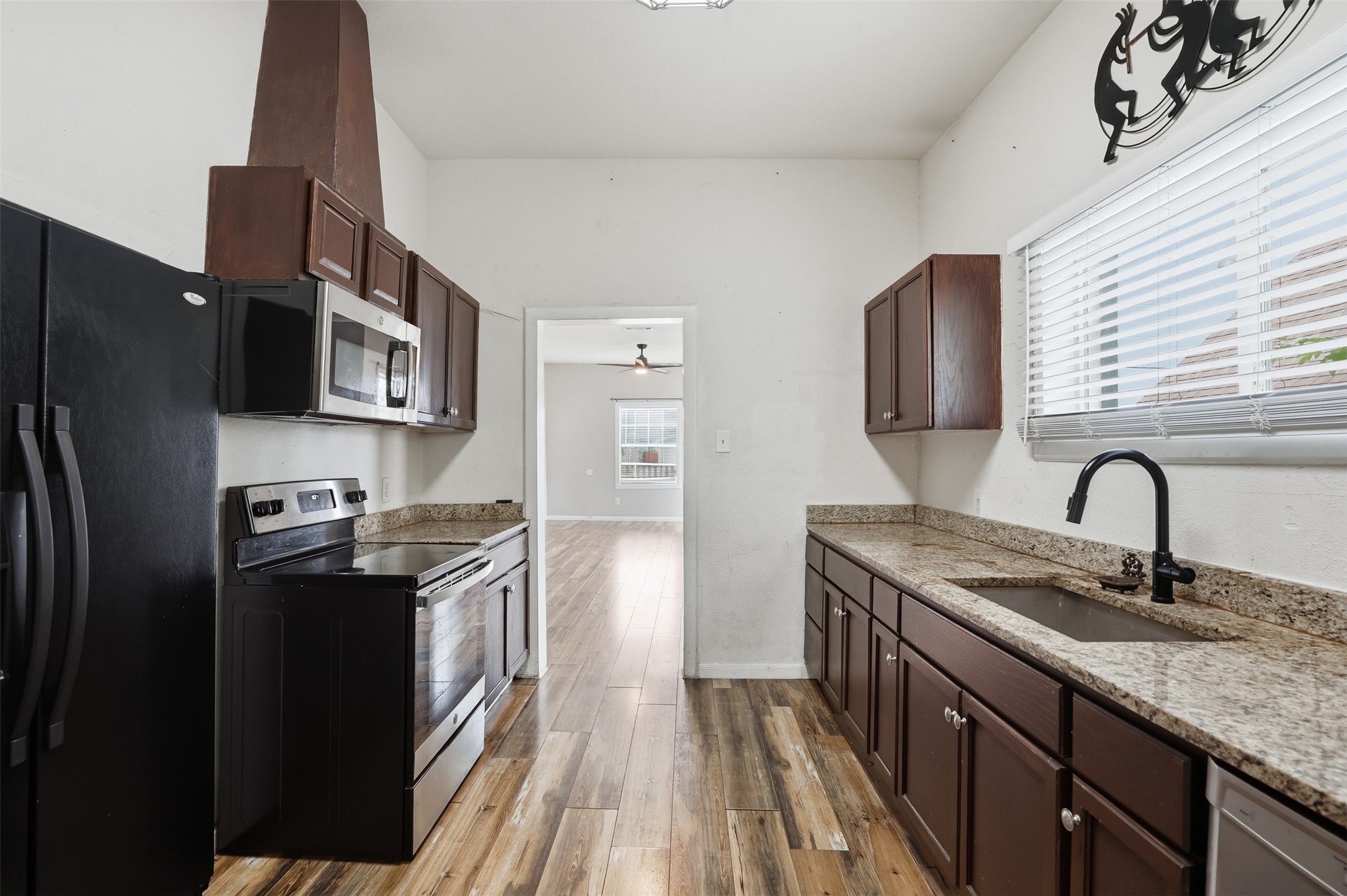 1329 New York Avenue Fort Worth TX 76104
