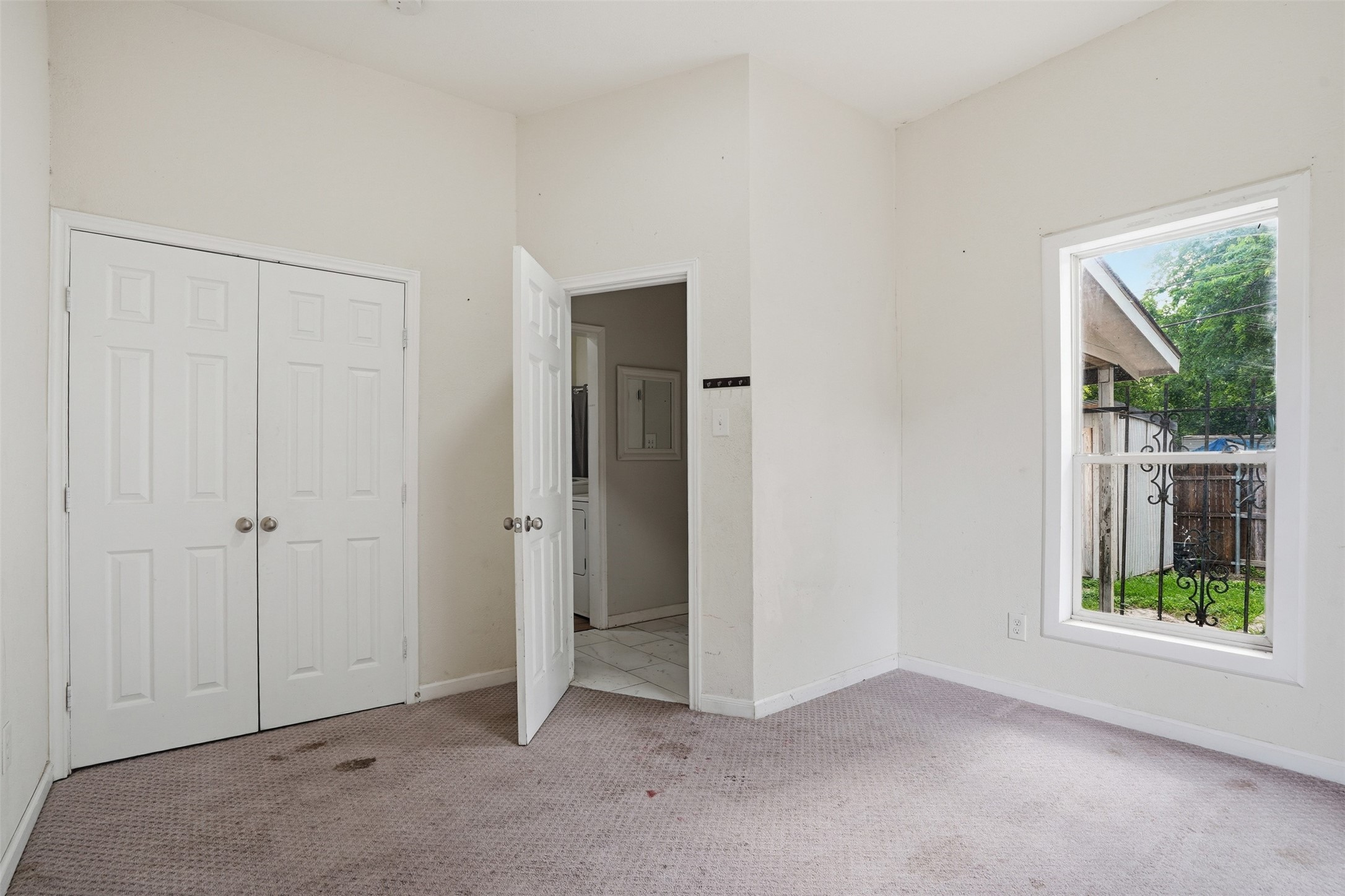 1329 New York Avenue Fort Worth TX 76104