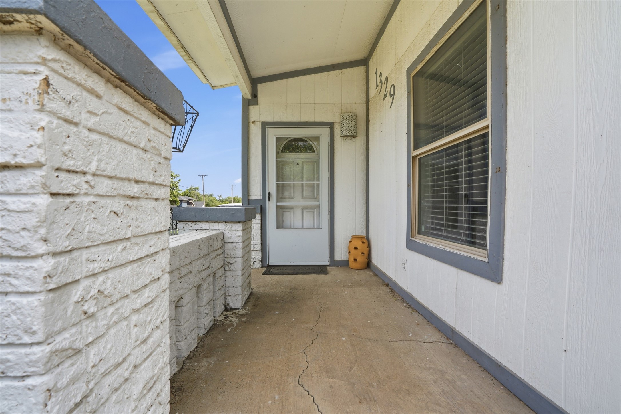 1329 New York Avenue Fort Worth TX 76104