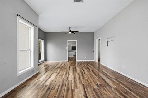 1329 New York Avenue Fort Worth TX 76104