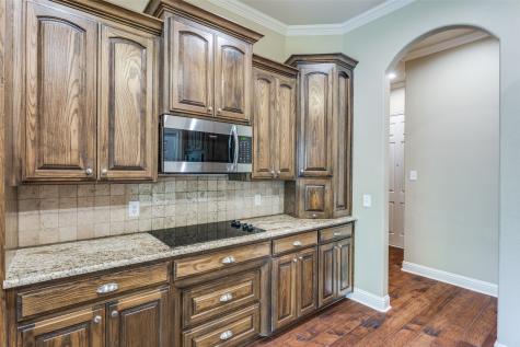 2113 Woodland Hills Lane Weatherford TX 76087