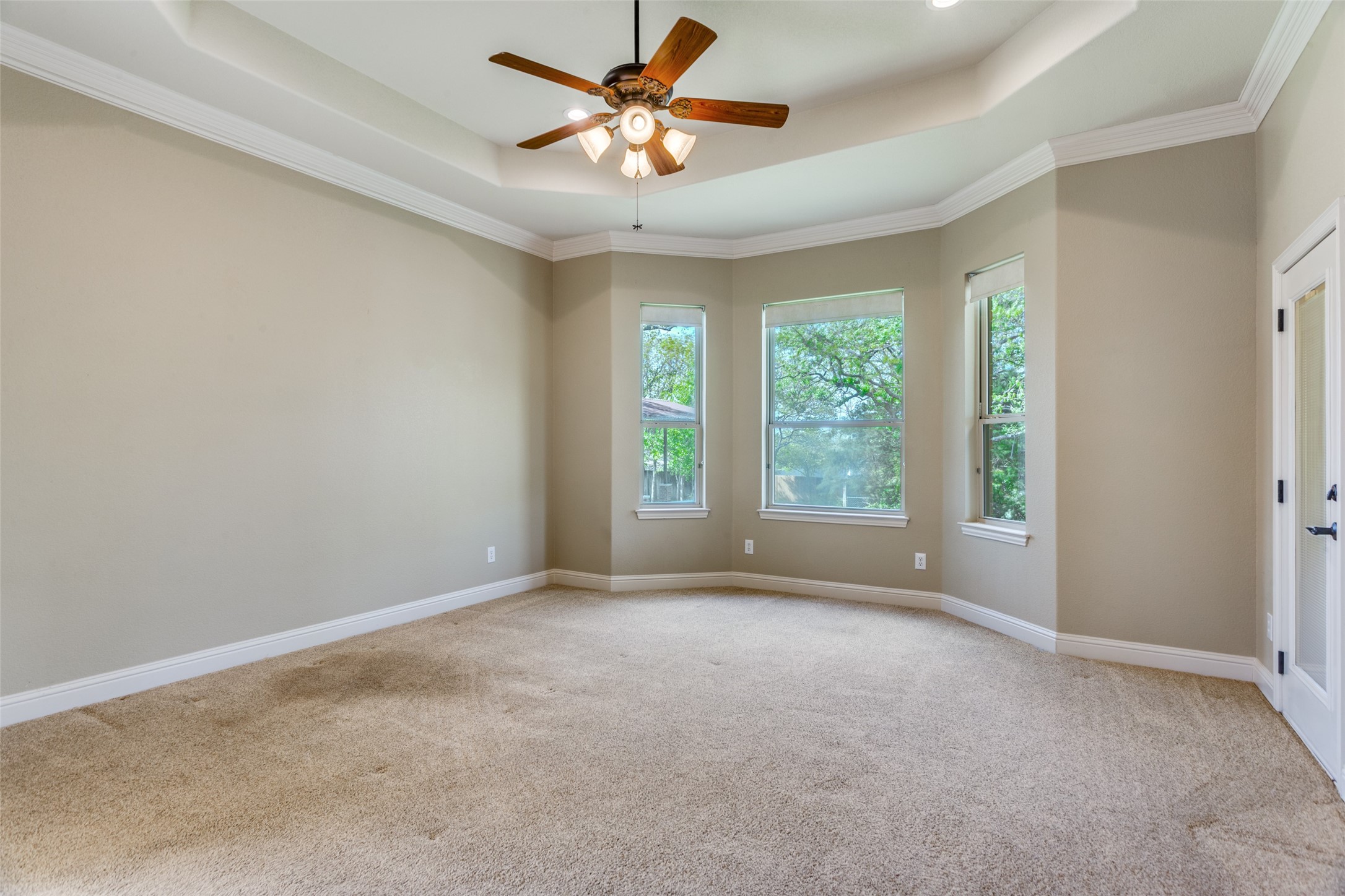 2113 Woodland Hills Lane Weatherford TX 76087