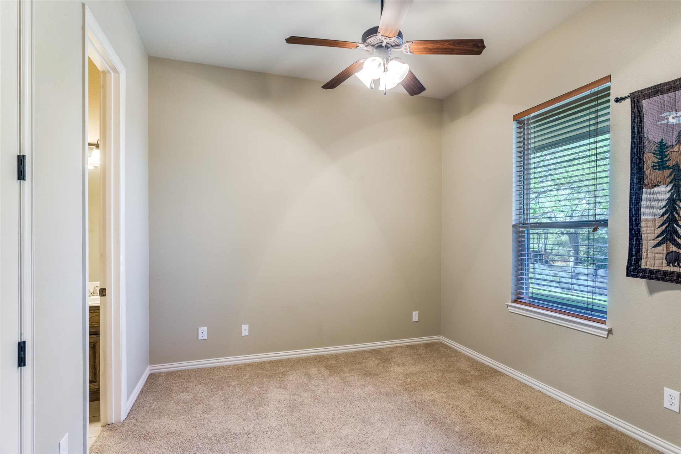 2113 Woodland Hills Lane Weatherford TX 76087