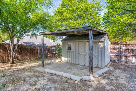 2113 Woodland Hills Lane Weatherford TX 76087
