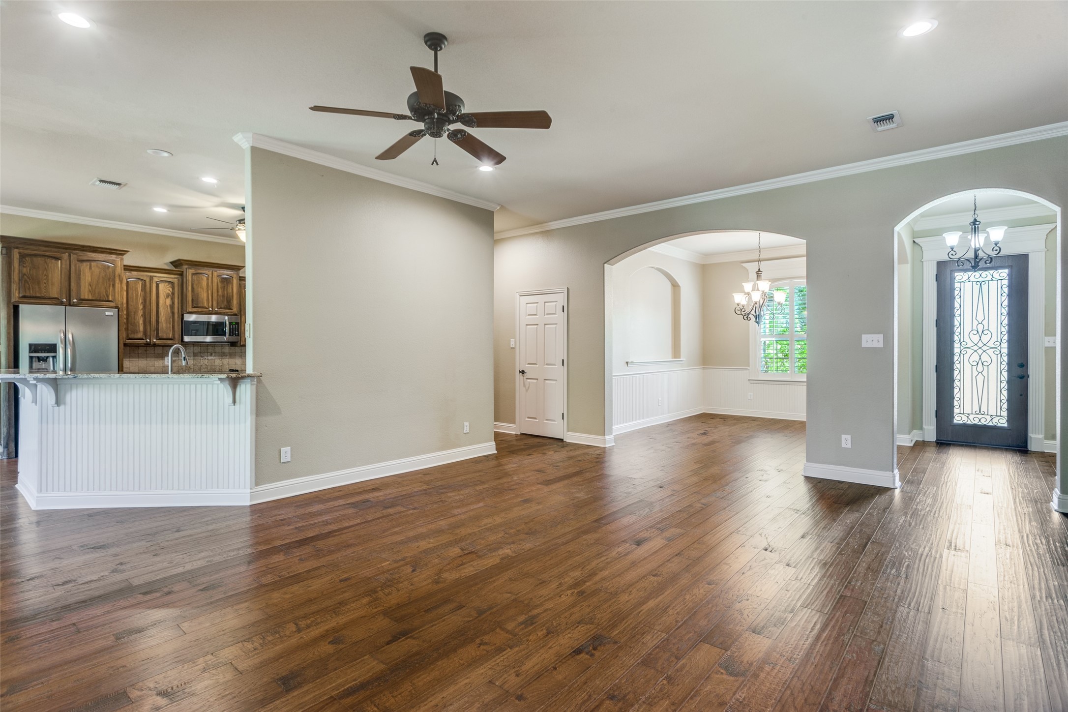 2113 Woodland Hills Lane Weatherford TX 76087
