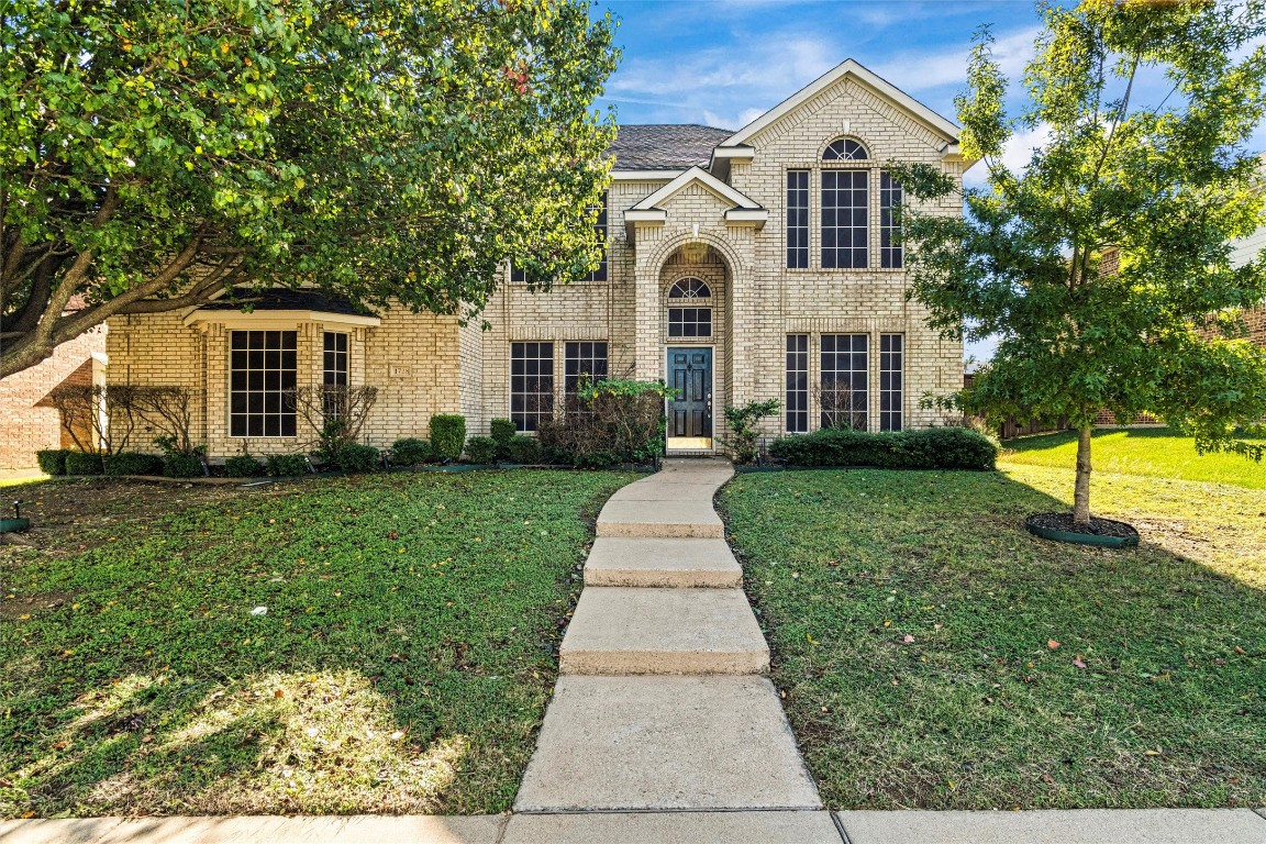 1728 Lakeview Drive Desoto TX 75115