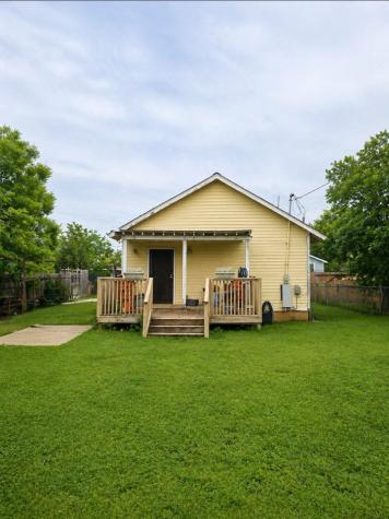3122 N Pecan Street Fort Worth TX 76106