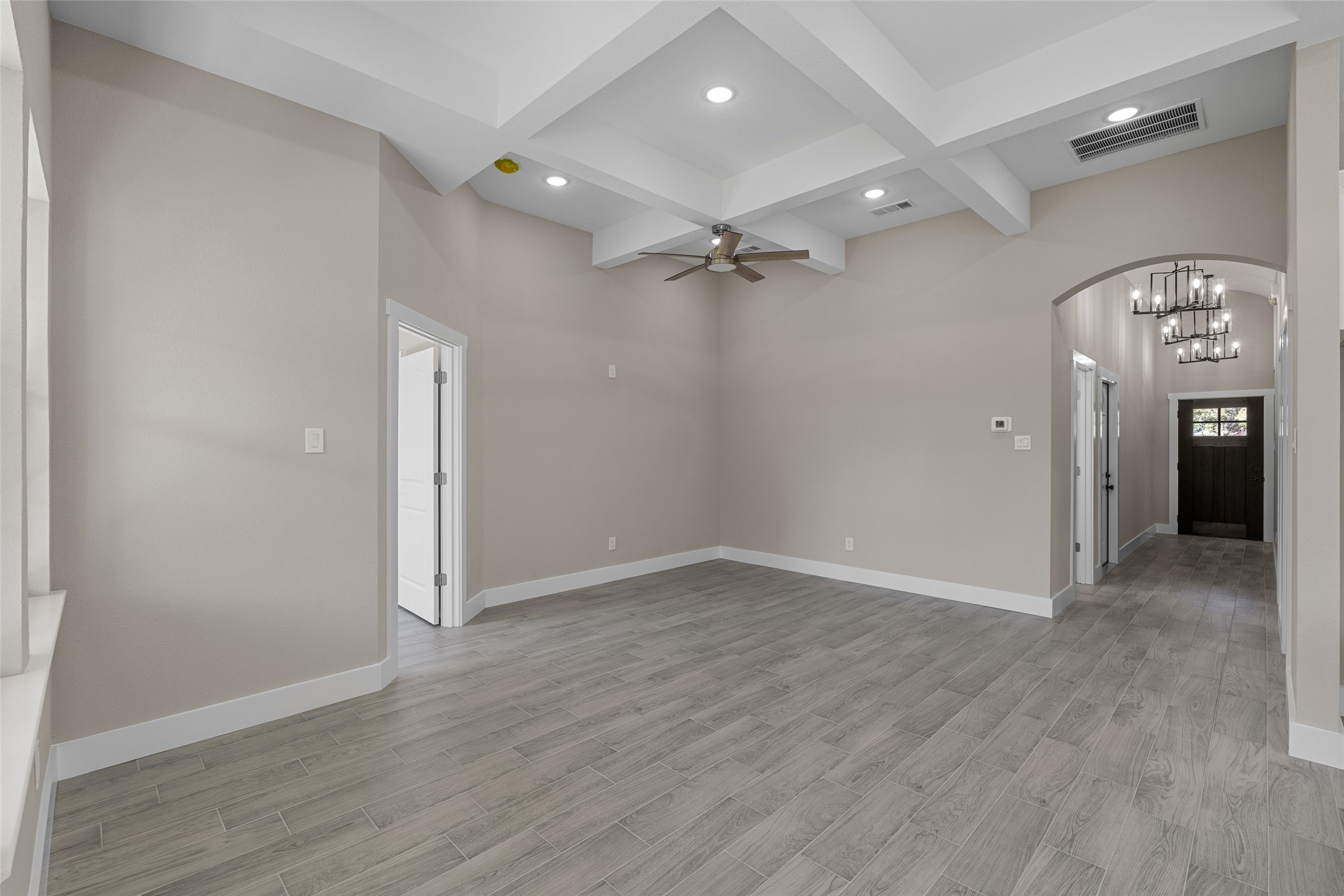 3025 Red Oak Drive Granbury TX 76048